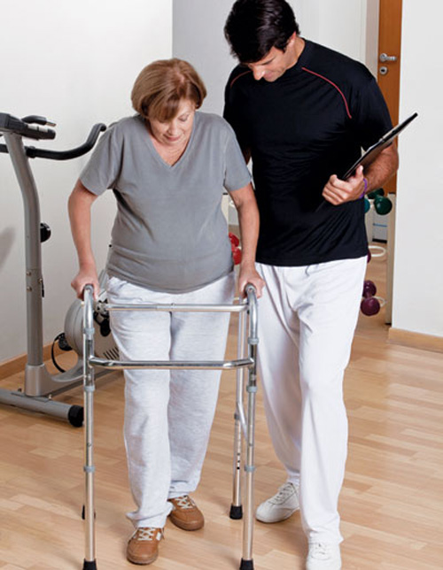 phuc-hoi-chuc-nang-tai-nha-bach-mai-quan-hai-ba-trung-ha-noi