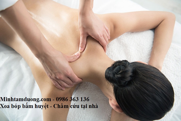 dich-vu-xoa-bop-bam-huyet-tai-nha-khu-vuc-ngoc-ha