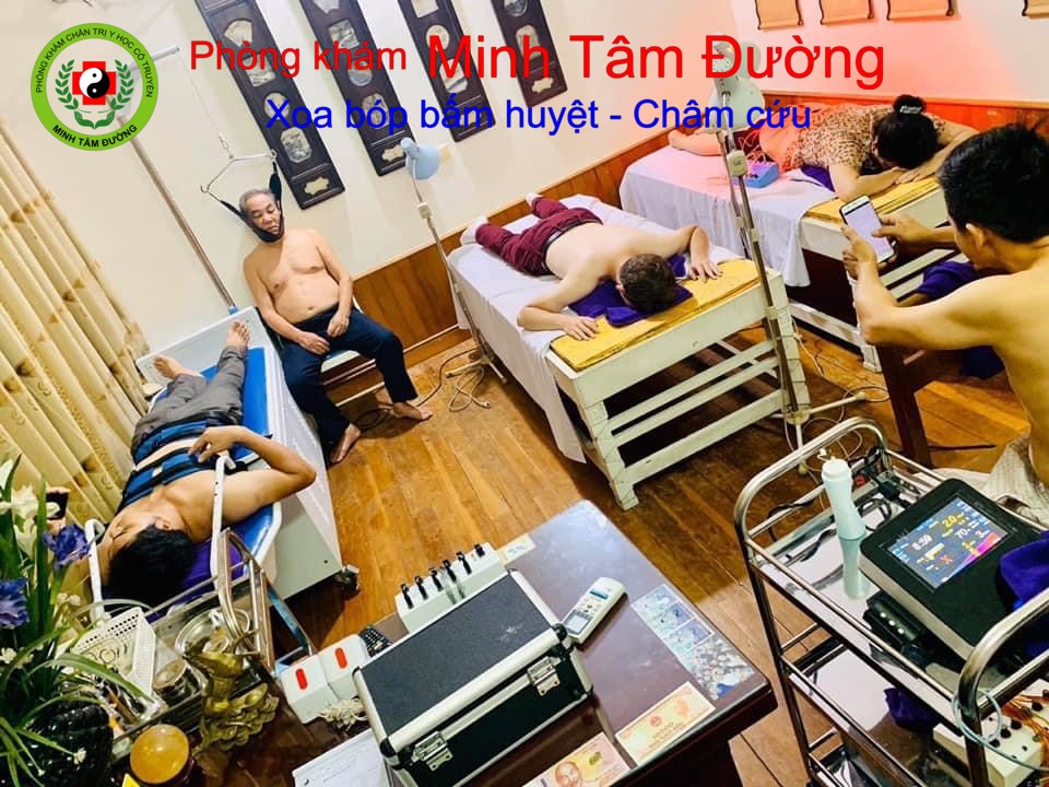 cham-cuu-tai-nha-le-dai-hanh dich-vu-cham-cuu-tai-nha-le-dai-hanh-ha-noi-2