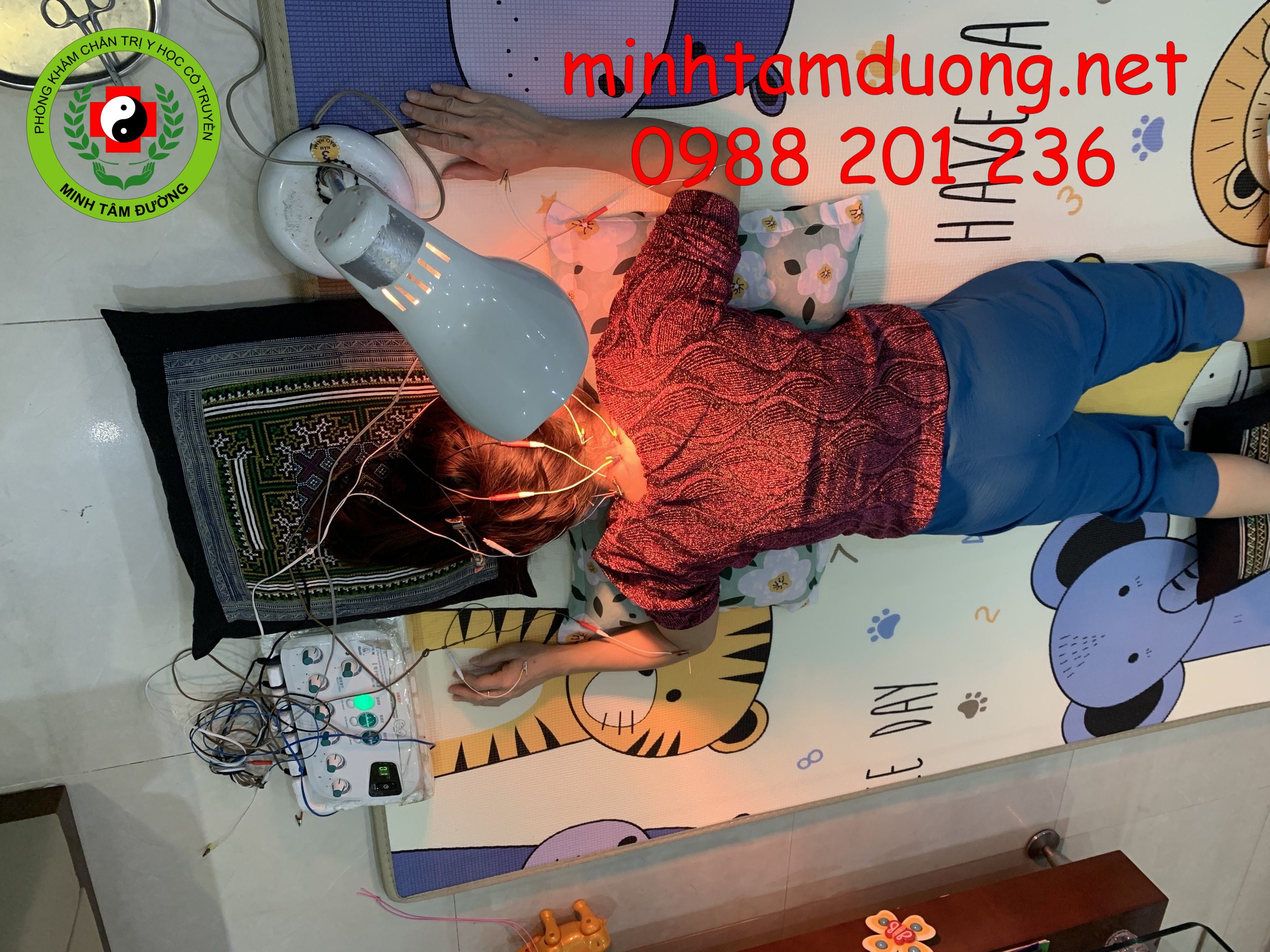 dich-vu-cham-cuu-tai-nha-dong-nhan-ha-noi-2