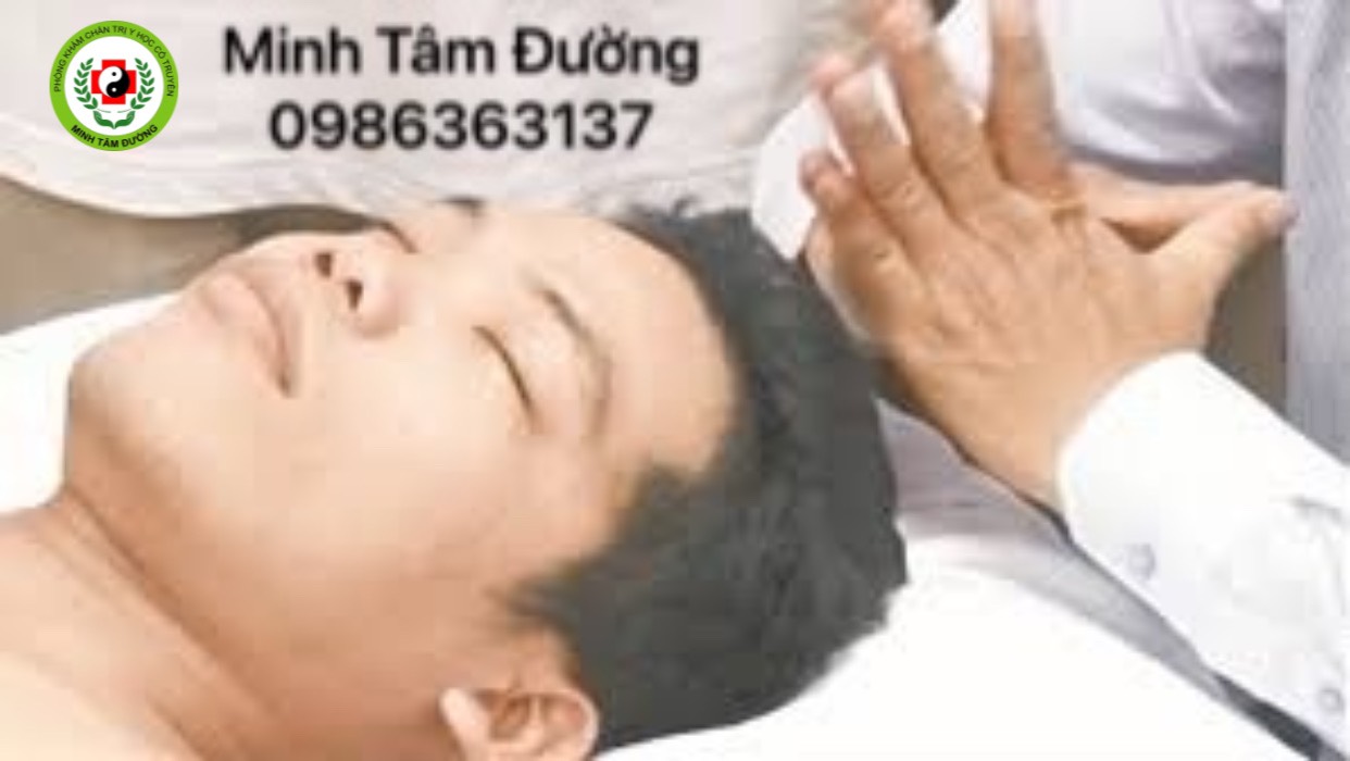 bam-huyet-tai-nha-tai-dong-ngac