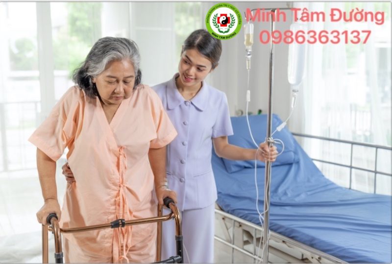 phuc-hoi-chuc-nang-tai-nha-dong-xuan (7)