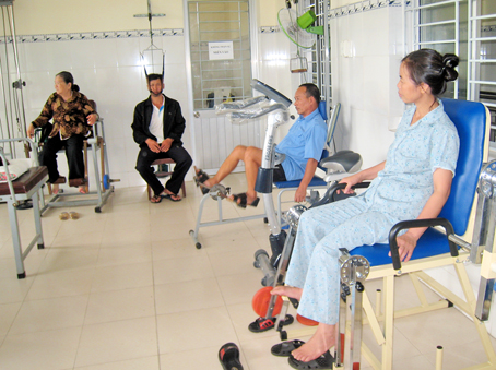 vat-ly-tri-lieu-tai-nha-tai-giap-bat 