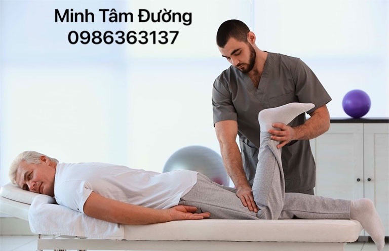 phuc-hoi-chuc-nang-tai-nha-tai-quan-hoa-cau-giay